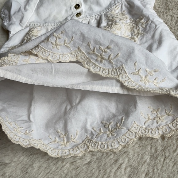 Oshkosh | White Embroidered Puff Sleeve Blouse | 18 Months - Picture 9 of 14